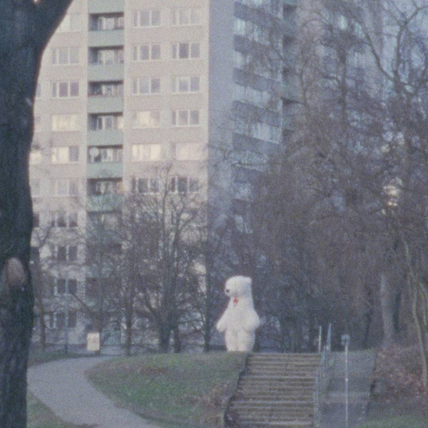 'INFLATABLE BEAR, HOURLY' starring Varvara Shmykova was selected for the International Competition at the 47th Clermont-Ferrand Short Film Festival