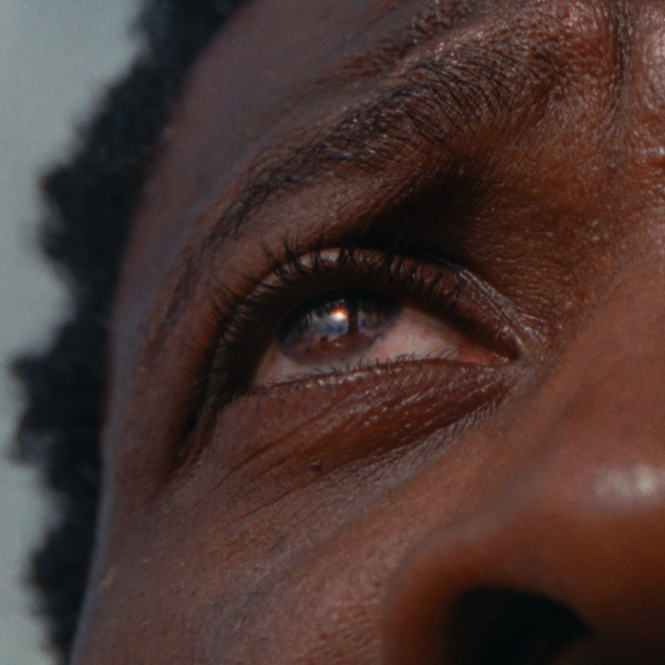 BTS and an article on Malaria at 1.4. Director Andzej Gavriss, DP Anatol Trofimov
